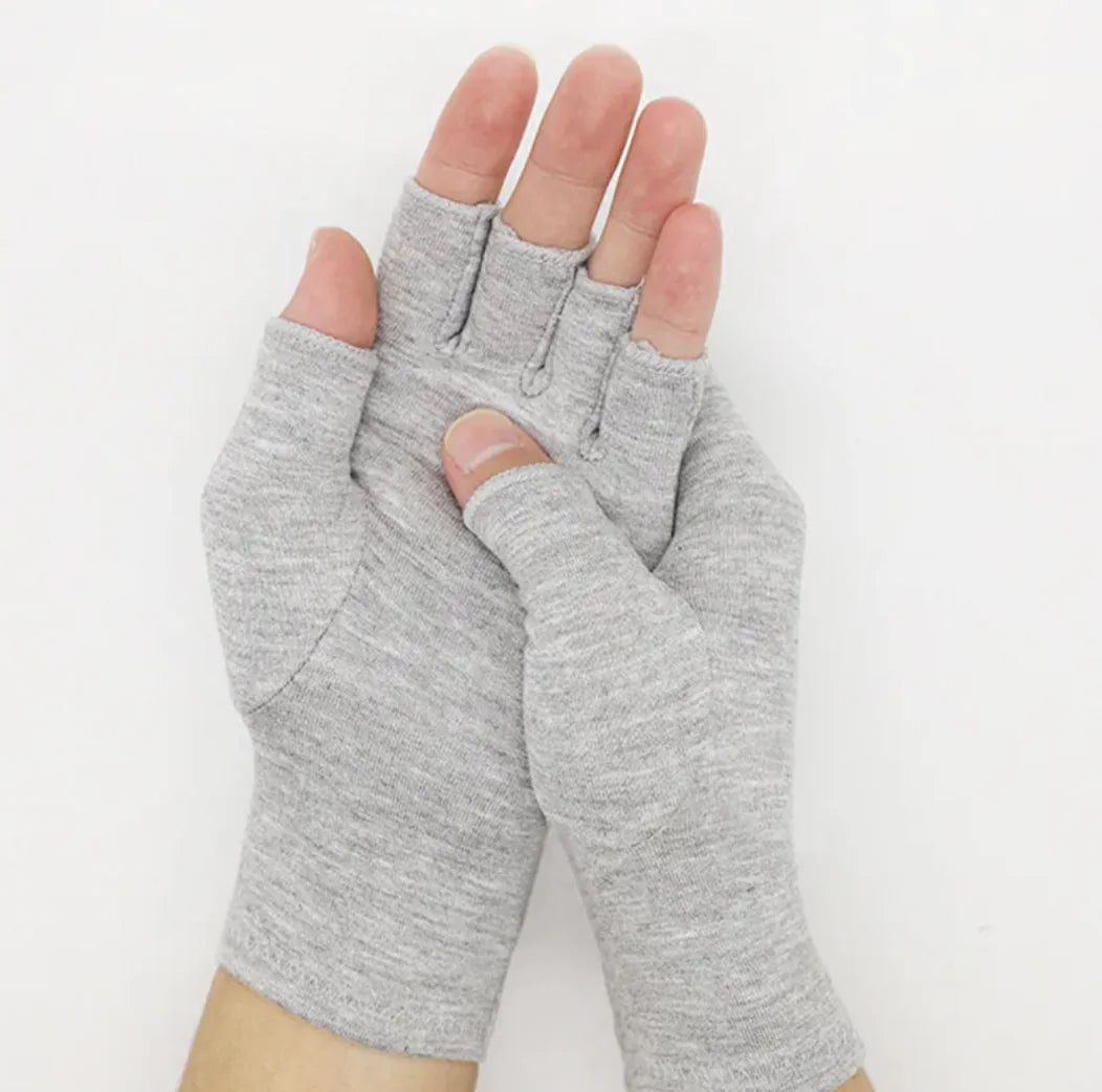 Bamboo Charcoal Compression Gloves